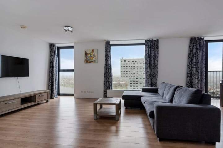 Koetsierbaan 241, Almere Centrum - 2-room Apartment