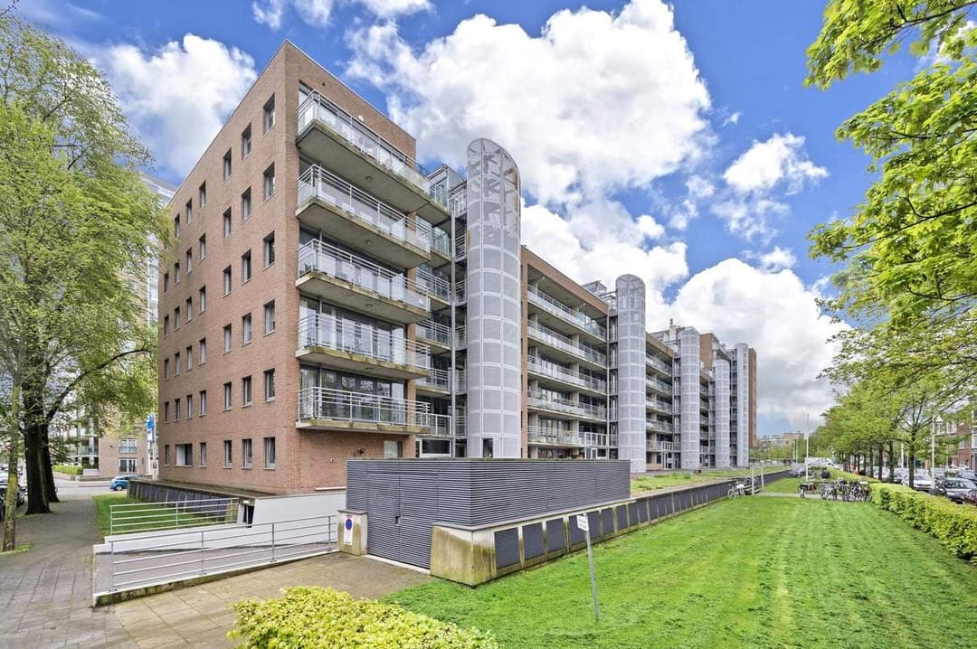 Flat Cornelis de Wittlaan 484, Den Haag - Te Huur