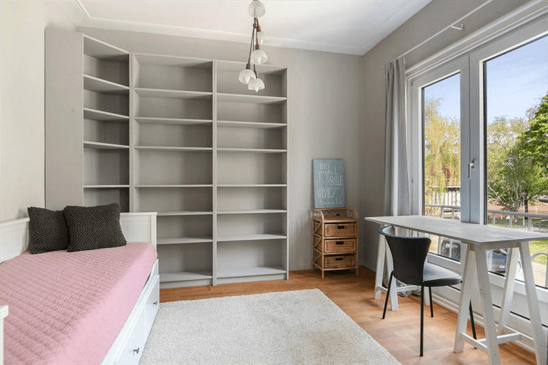 Appartement Statenweg, Blijdorp Rotterdam - Gemeubileerd 4-kamerappartement (120 m²)