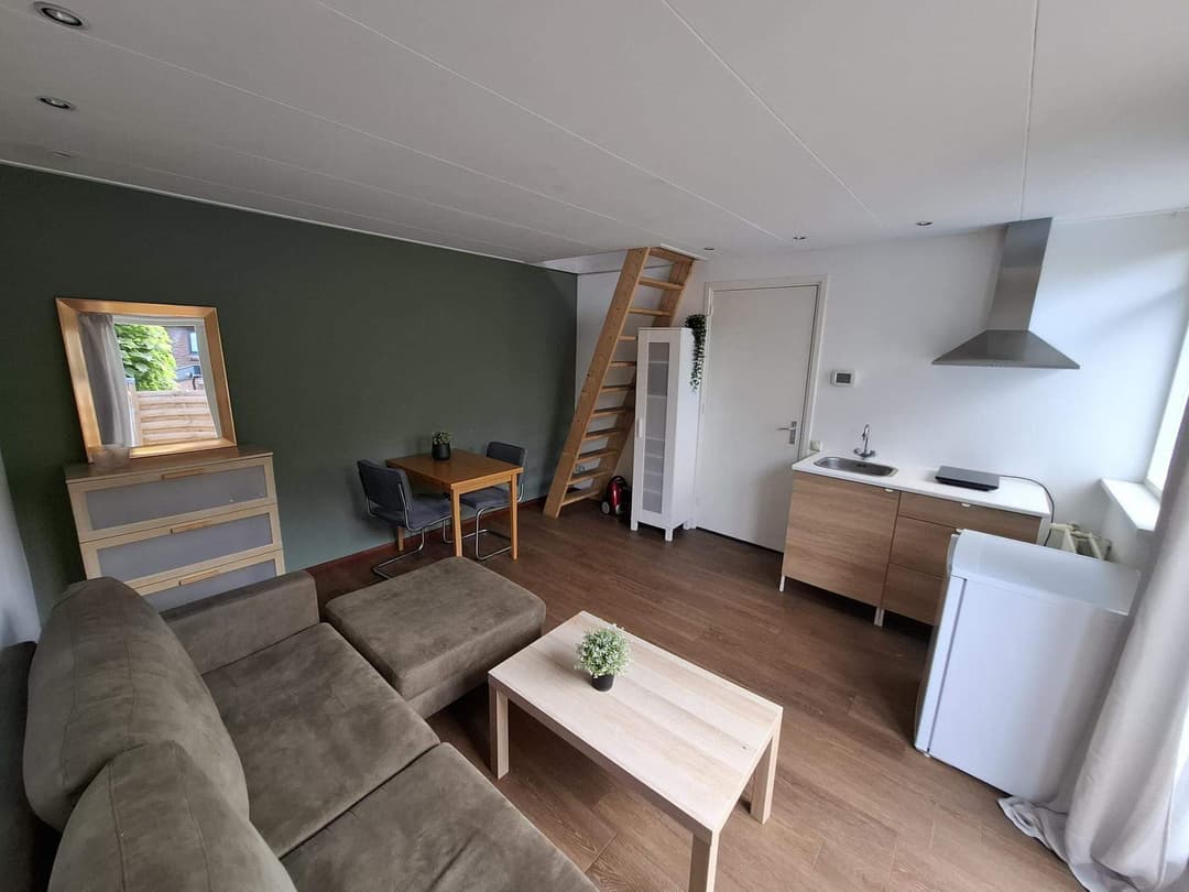 Gemeubileerd Appartement Looijersdijk, Breukelen - Te Huur