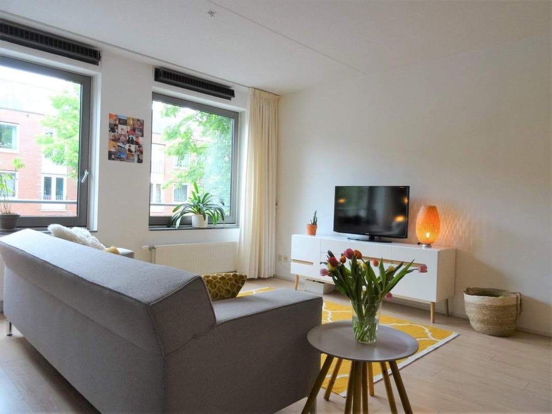 Flat Rijnlaan, Utrecht - For Rent