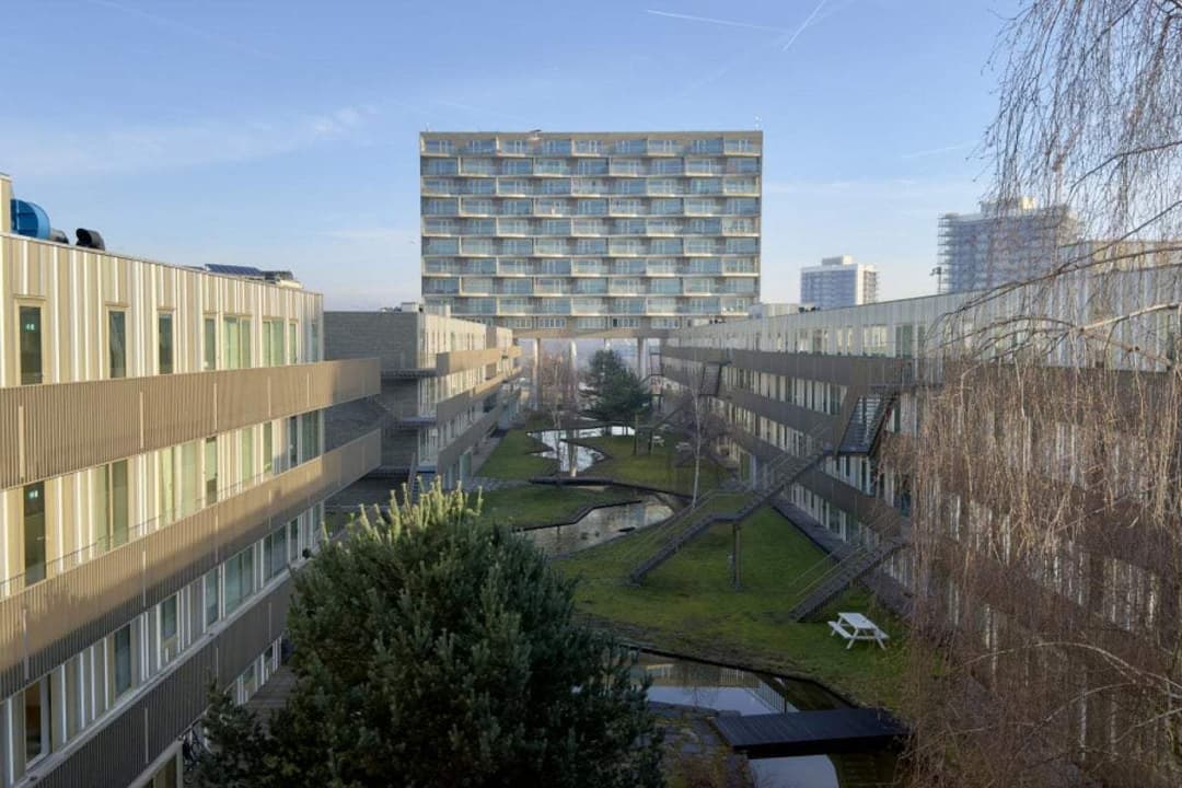 Appartement Karspeldreef, Amsterdam - Te Huur