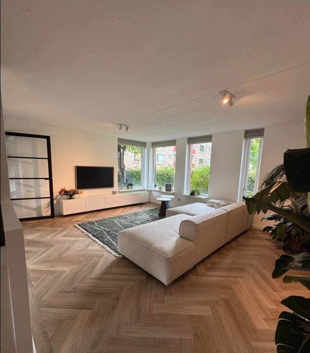 Nicolaas Beetsstraat 83, Groningen – Corner House