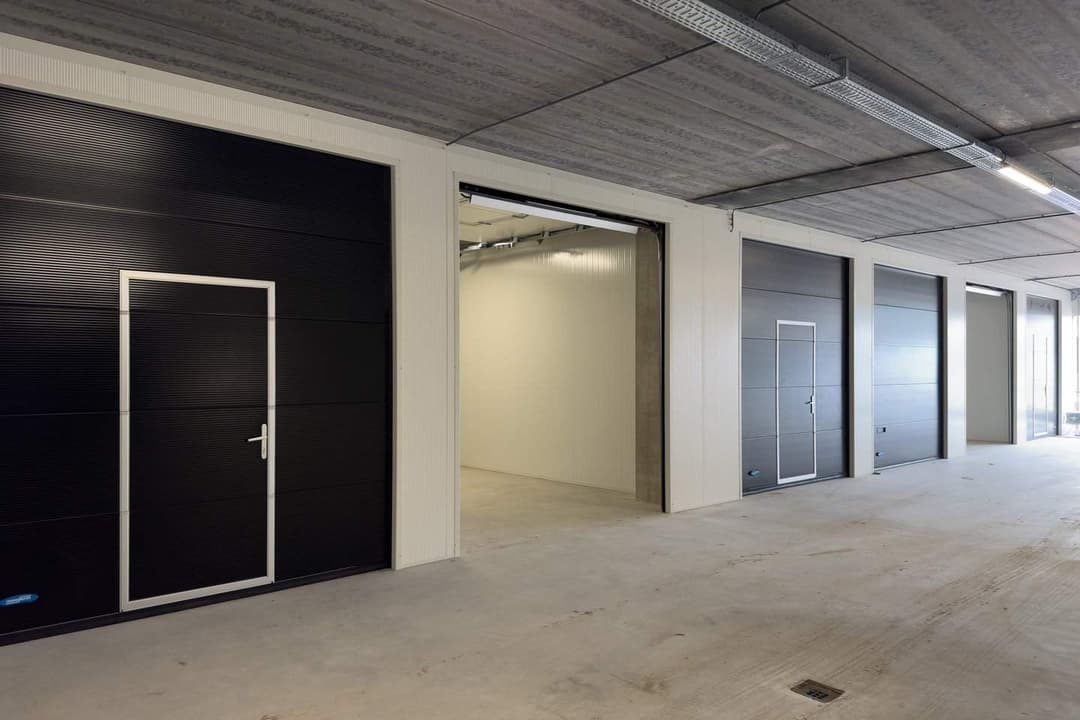 Garageeinheit Industrieweg, Berkel en Rodenrijs - Zu Vermieten