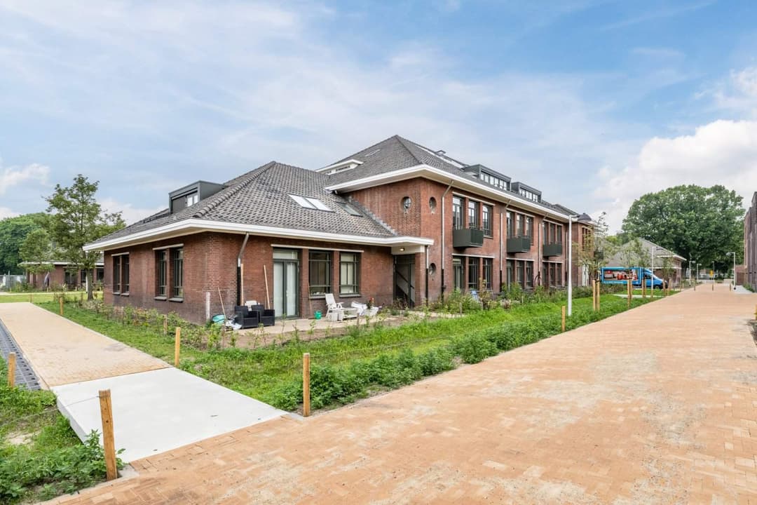 Apartment Anton Ebbenhof 115, Tilburg