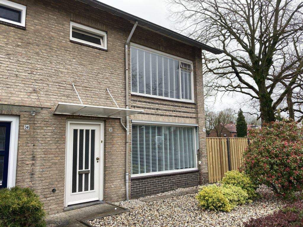 Maison d'Angle Gerard Bromlaan 325, Eindhoven - À Louer