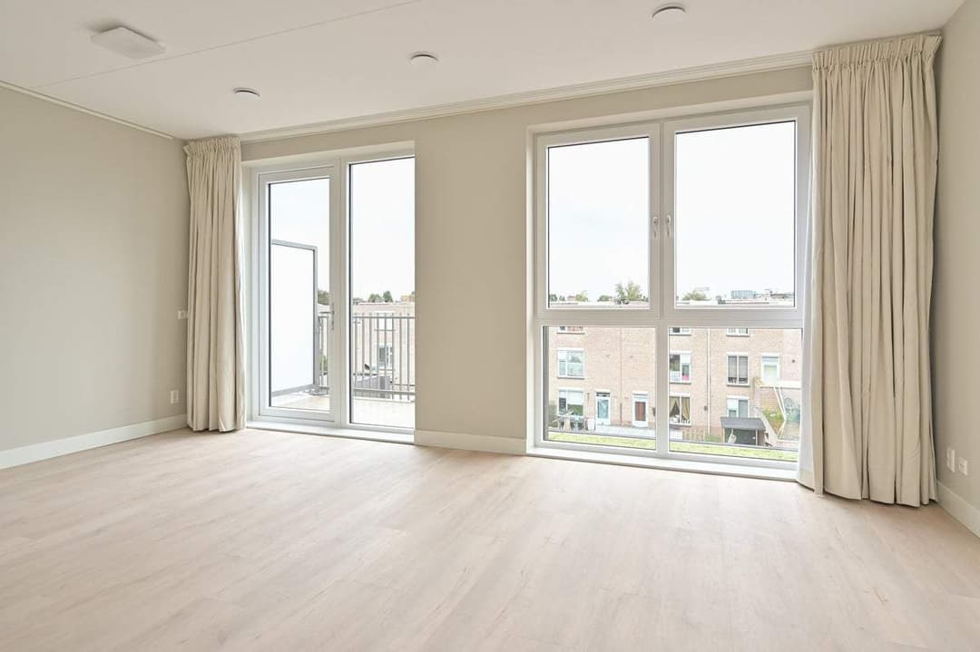 Flat van Alphenstraat 61 K, Voorburg - Te Huur