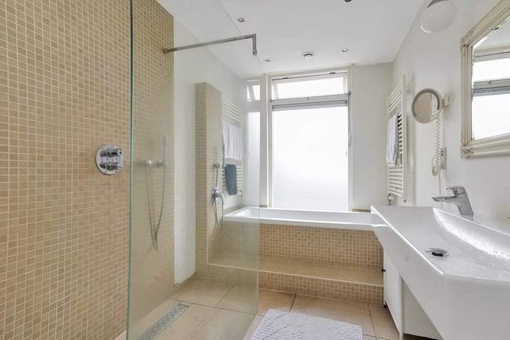 Herenhuis Van Boetzelaerlaan 37, Den Haag - For Rent