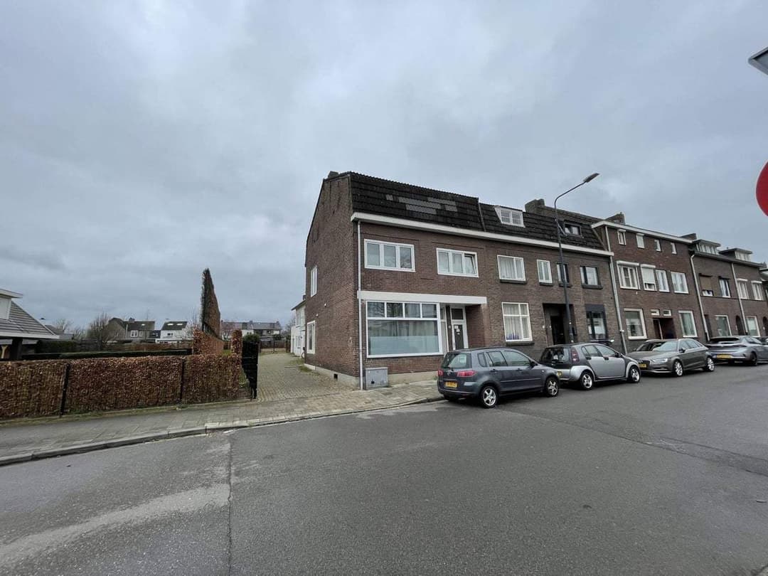 Studio Vouerweg, Sittard - Te Huur