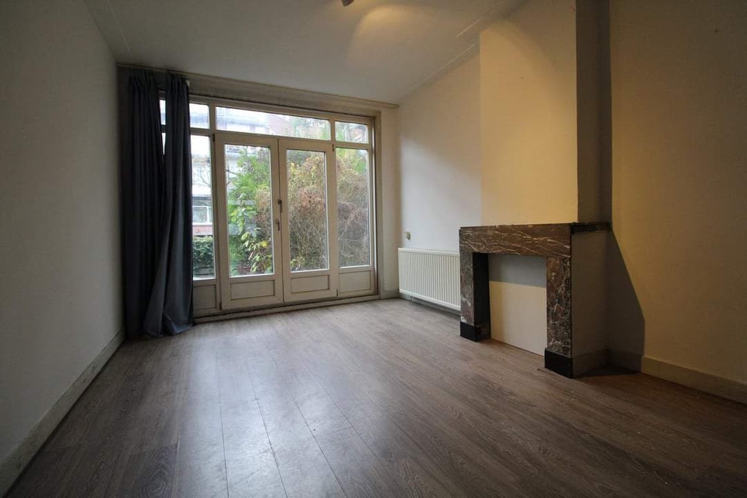 Flat Keucheniusstraat, Rotterdam - For Rent