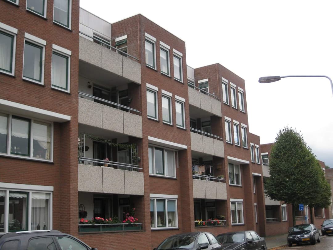 Hagenstraat 17, Almelo - Apartment