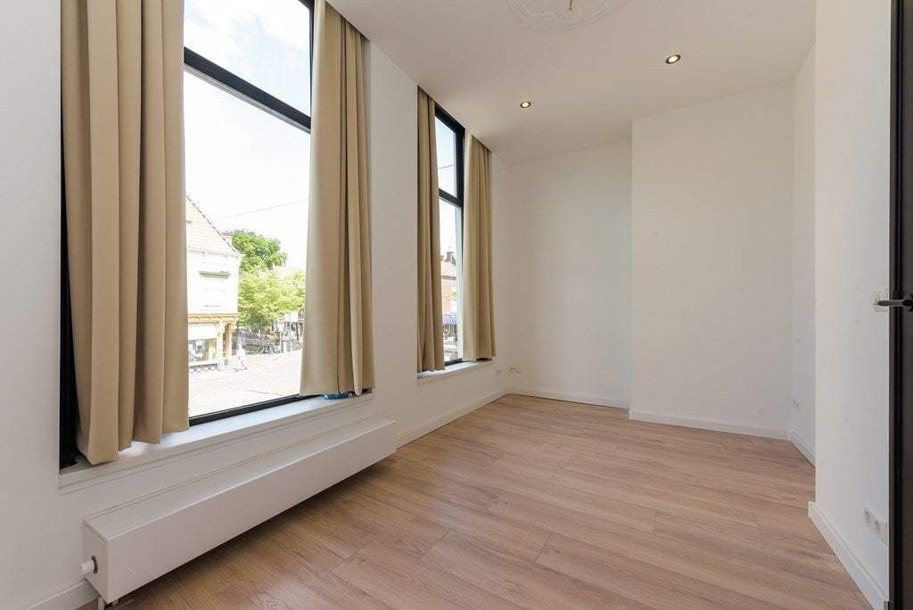 Flat Binnenwatersloot, Delft - For Rent