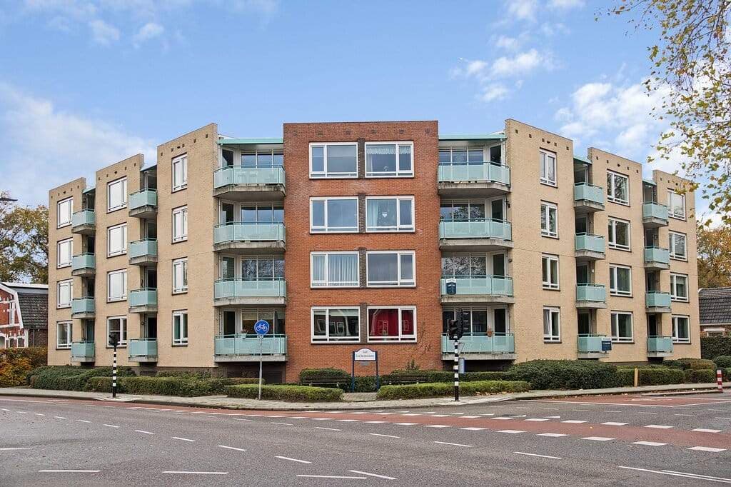 3-Room Apartment Roessinghsbleekweg 1-36, Enschede - For Rent