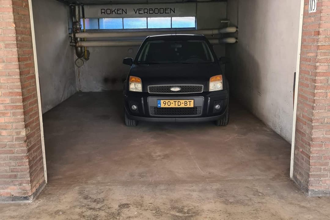 Garage Box Jacob Mulderweg 113, Den Haag - Zu Vermieten
