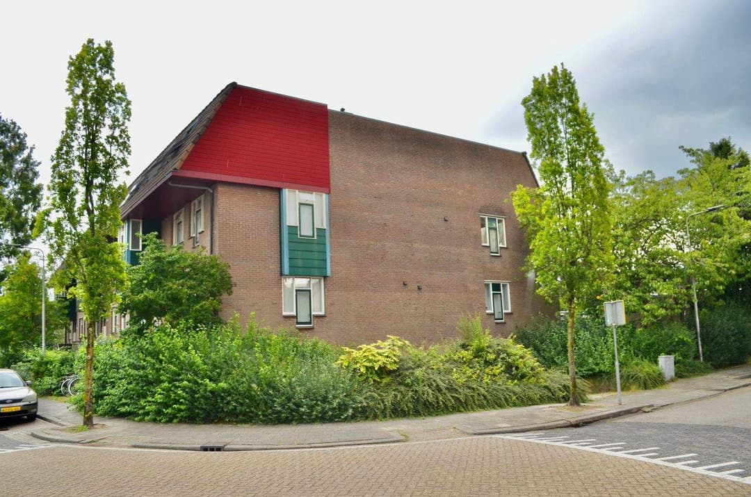 Parkeerplaats Ring 229-263, Krommeweg, Hendrik-Ido-Ambacht - Te huur