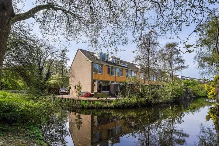 Bizetstraat 55, Delft - Corner Family House