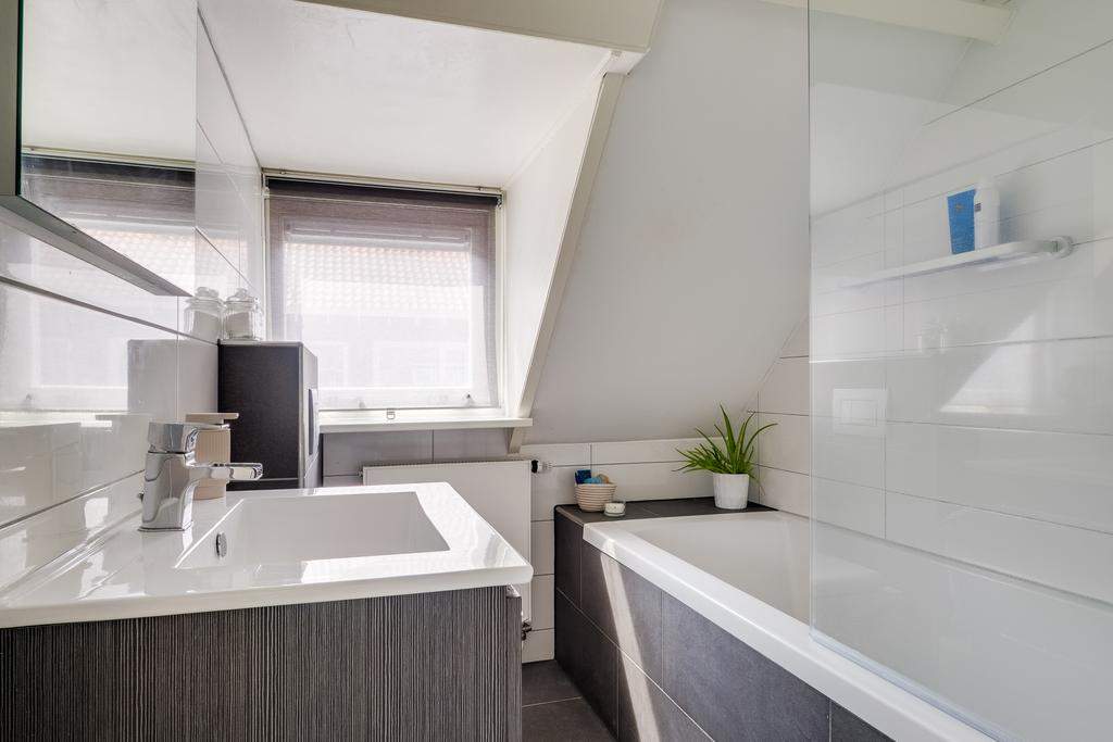 House Merwedestraat 54, Utrecht - Zur Miete