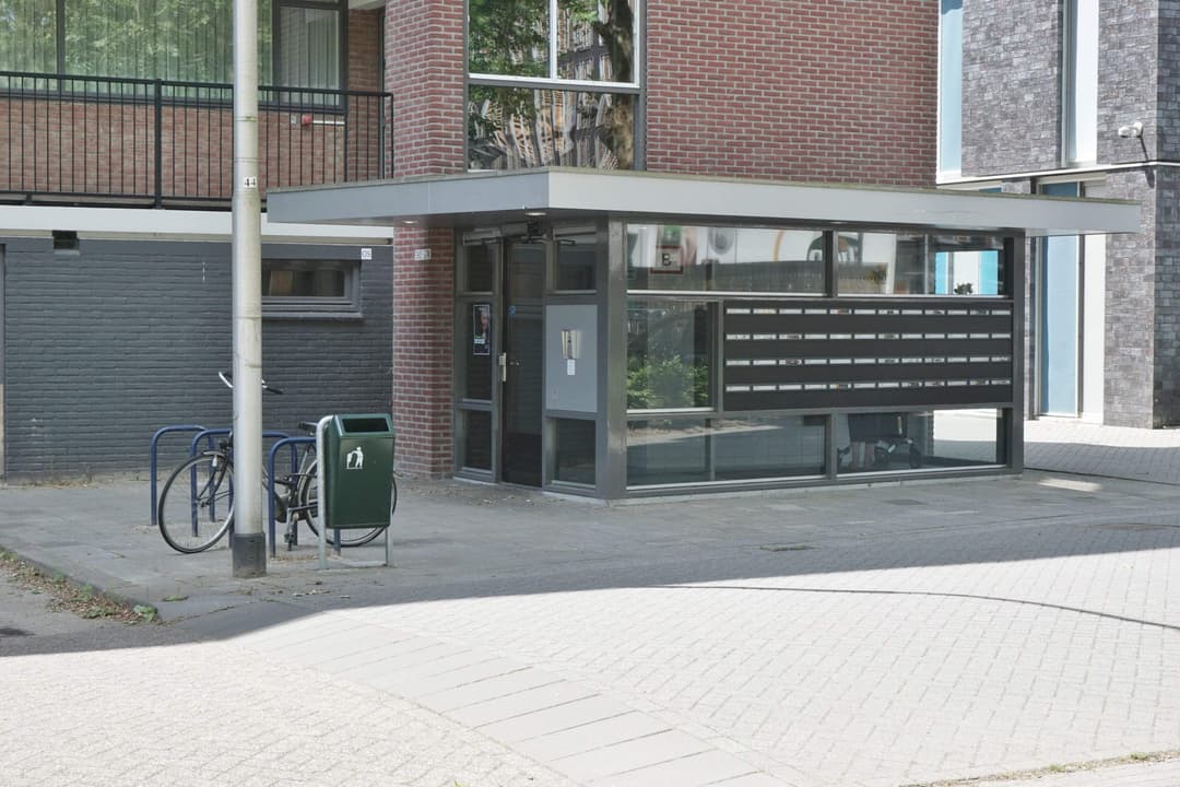 Schubertstraat 596, Tilburg - Apartment with Lift