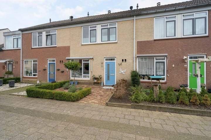 Tussenwoning Paulus Potterstraat, Haaksbergen - Te Huur