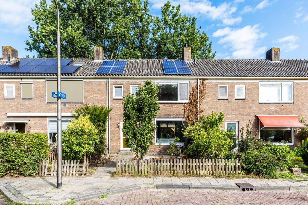 Familiehuis Goudenregenstraat 40, Purmerend - Te Huur