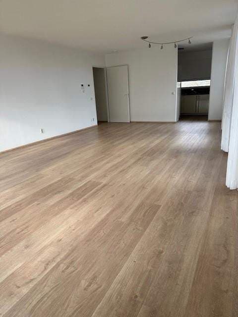 Geräumige Eckwohnung Herenhof 356162 EB Geleen - Zu Vermieten