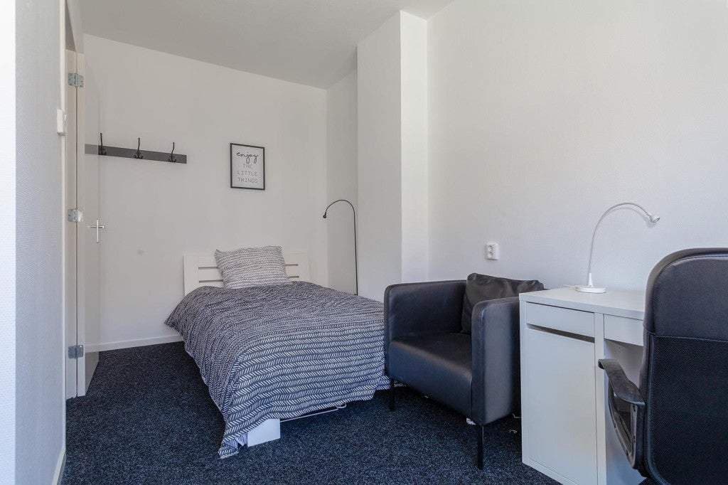 Kamer Lepelaarsingel, Rotterdam - Te Huur