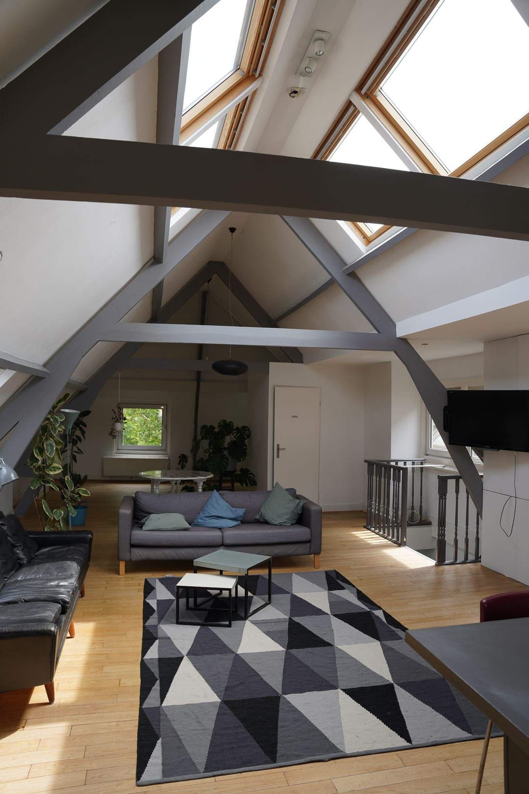 Apartment Graaf Florisstraat 9-B, Rotterdam - Zur Miete