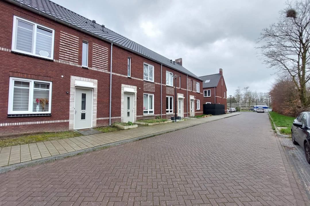 Zuster Theodardahof 95405 NW Uden - À Louer