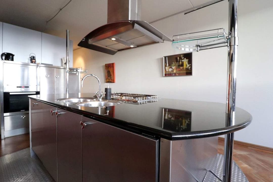 Flat Handelsplein 22, Rotterdam - Te Huur