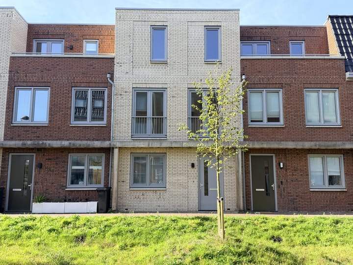 Burgemeester Pabstlaan 37, Hoofddorp - casa adosada de 6 habitaciones