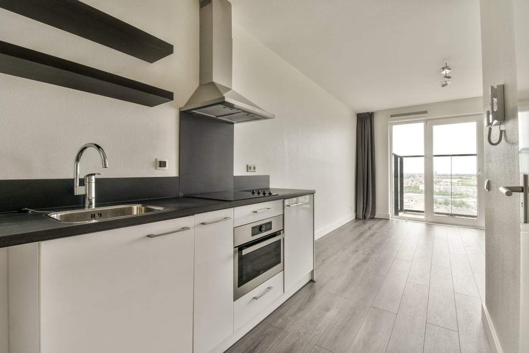 Rijwoning Waldorpstraat, Den Haag - Te Huur