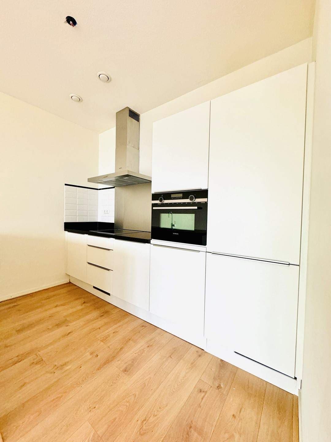 Appartement Escamplaan, Den Haag - Te huur
