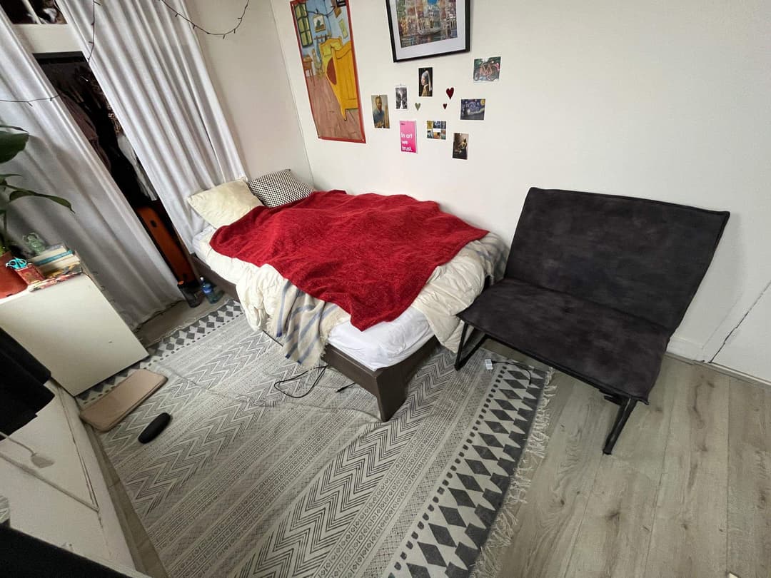 Chambre Meublée à Ferdinand Bolstraat, Amsterdam - À Louer