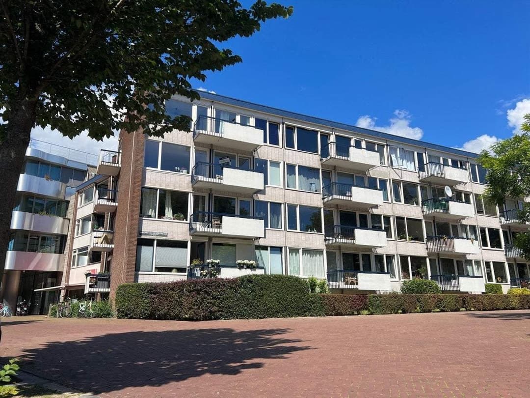 Flat Burgemeester Edo Bergsmalaan, Enschede - Te Huur