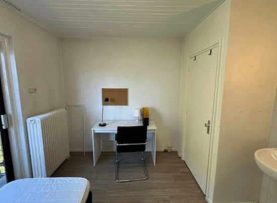 Room for Rent Gestelsestraat, Eindhoven - Furnished