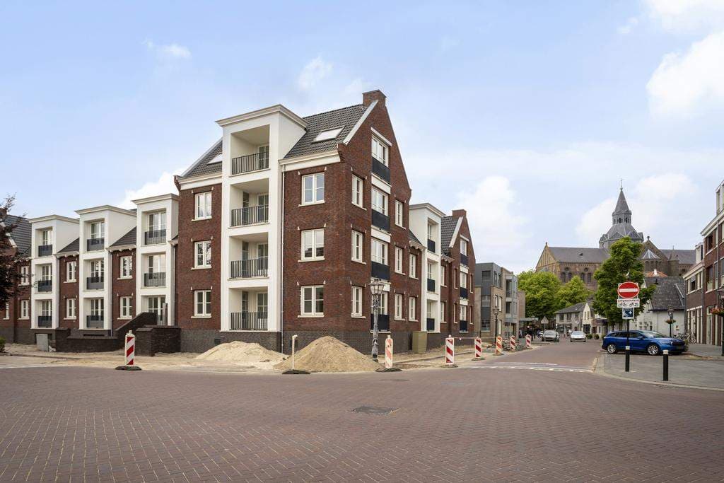 Appartement Secr. van Rooijstraat 125, Vught - Te Huur
