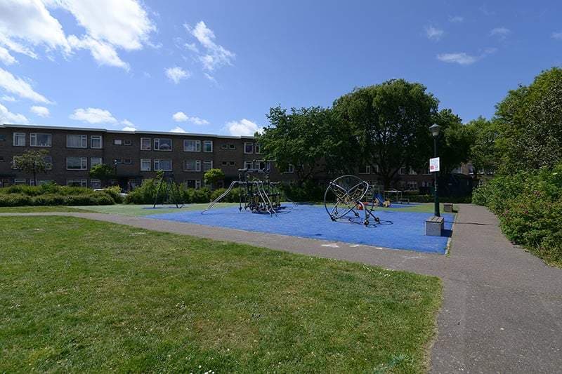 Apartment Notenplein 102, Den Haag - For Rent