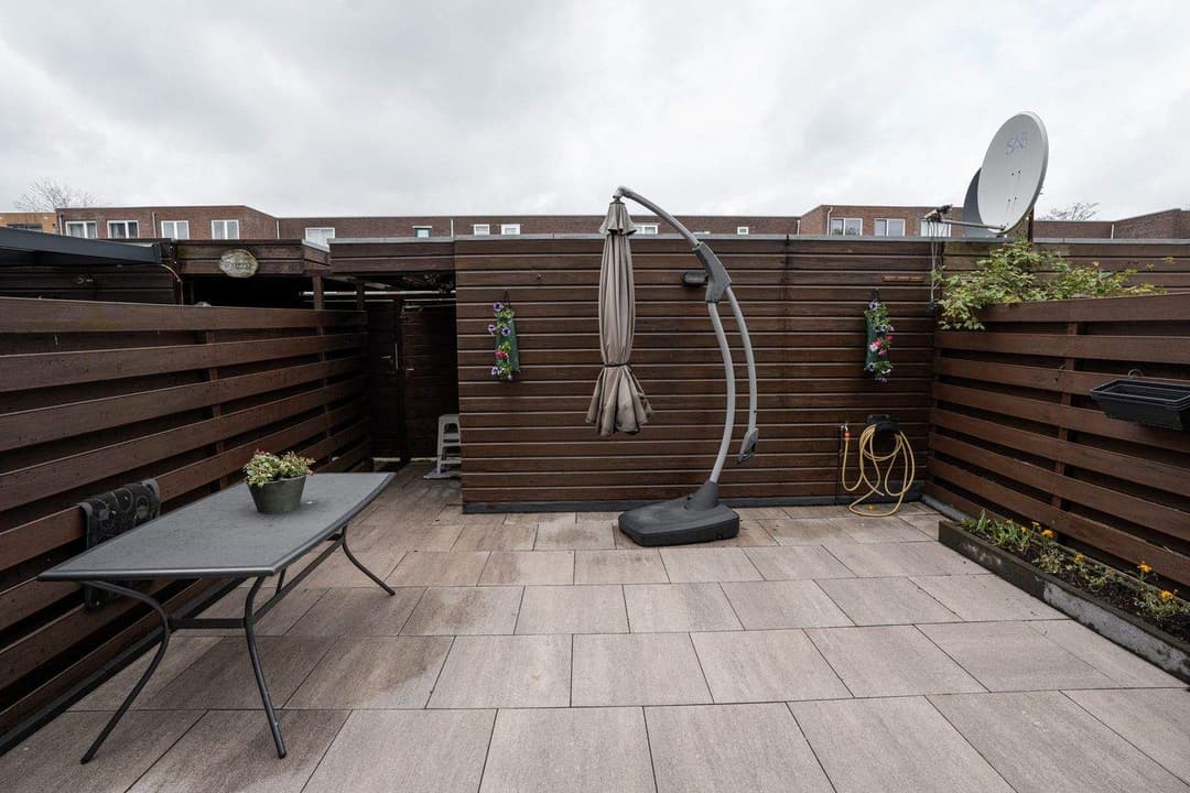 Family Home on Koninginnestraat, Den Haag - For Rent