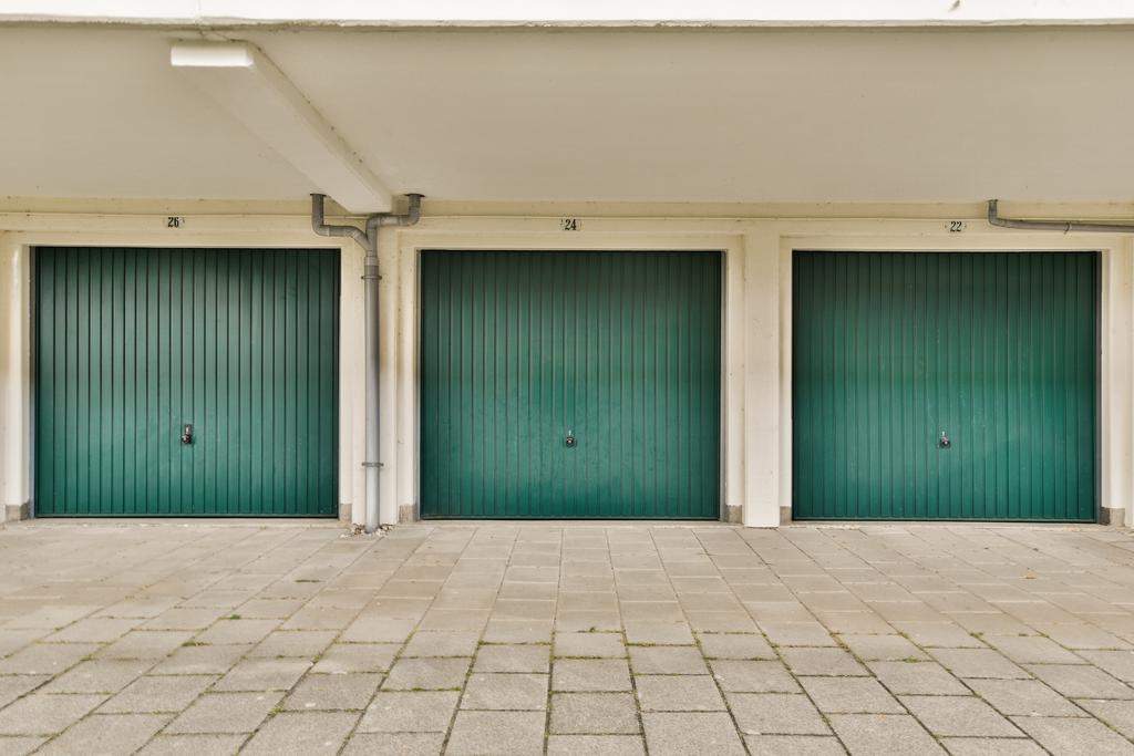 Box de Garage Evert Cornelisstraat, Amsterdam - À Louer