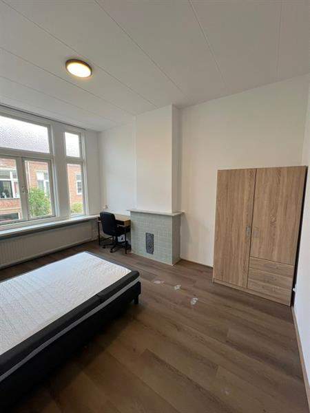 Gemeubileerd Appartement, Piet Heinstraat, Delft - Te Huur