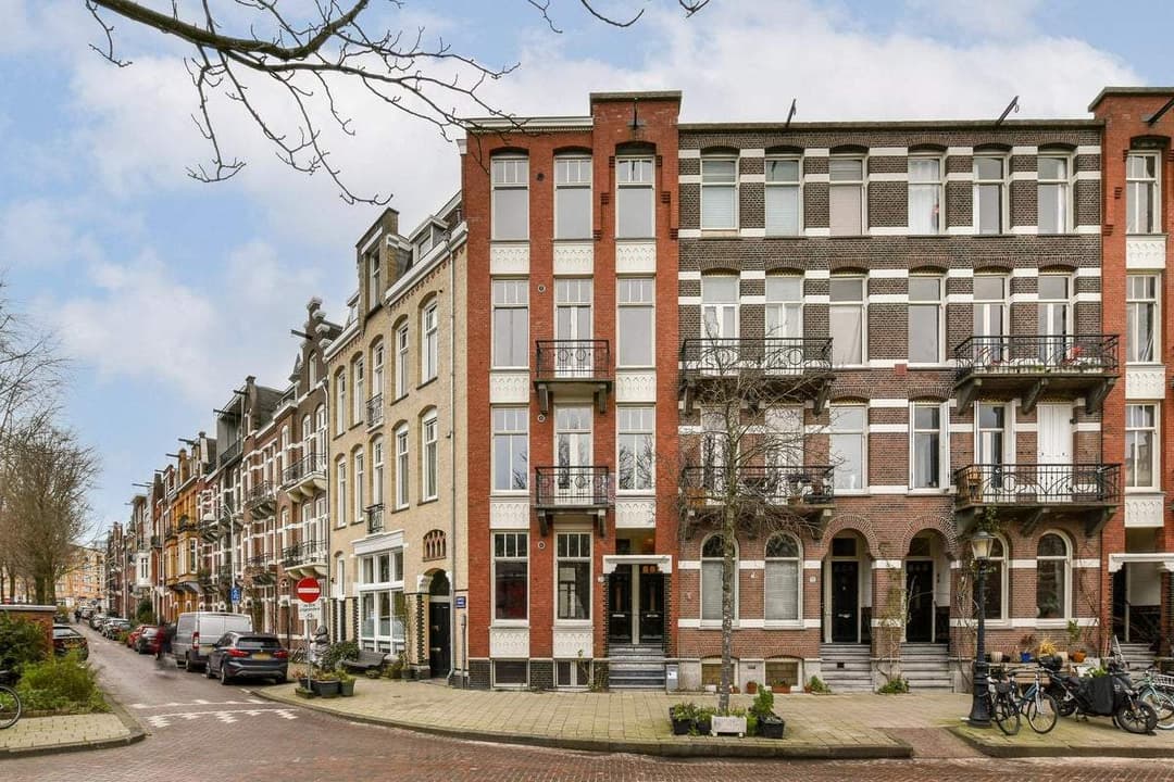 Flat Hogeweg 25 2, Amsterdam - Te Huur