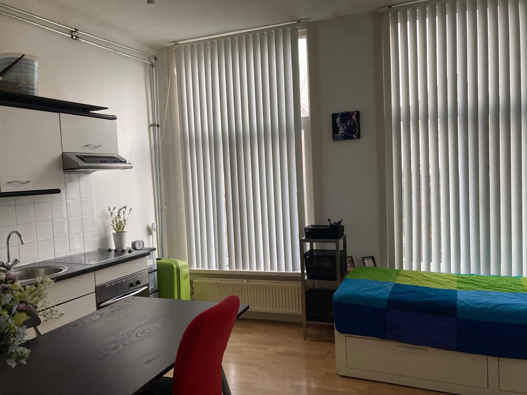 Gemeubileerde kamer aan Gedempte Voldersgracht, Haarlem