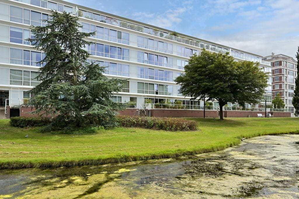 Appartement Burgemeester De Monchyplein 81, Den Haag - Te Huur