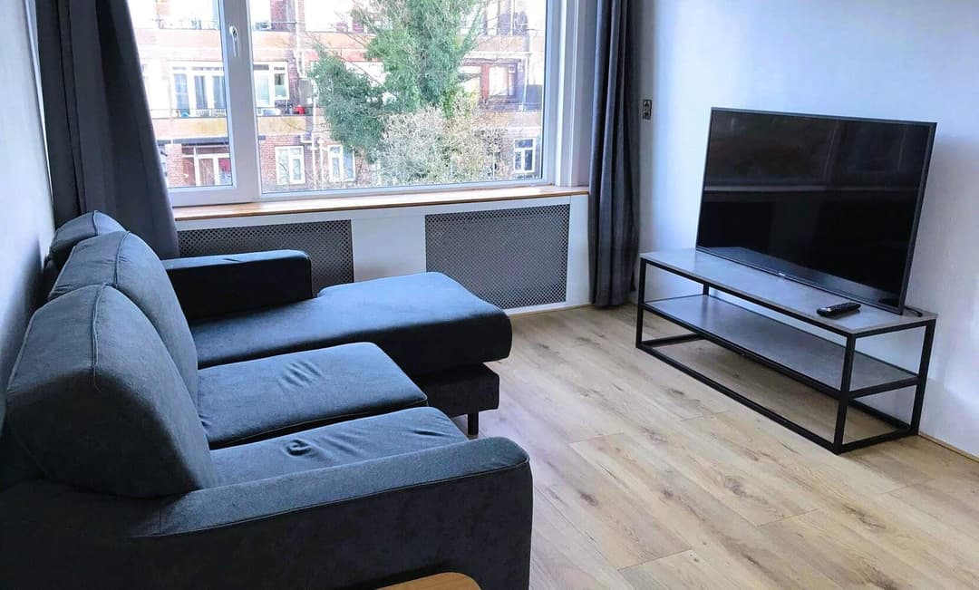 Appartement Hogenbanweg, Rotterdam - Te Huur