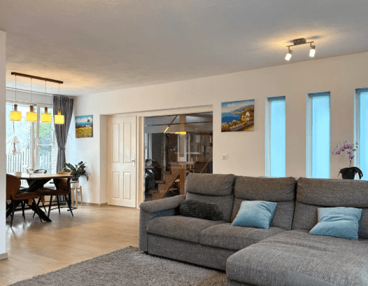 House De Twijnder, Veldhoven - For Rent