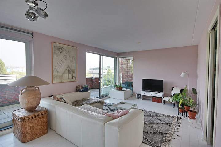 Penthouse Laan van Presikhaaf 68, Arnhem - For Rent