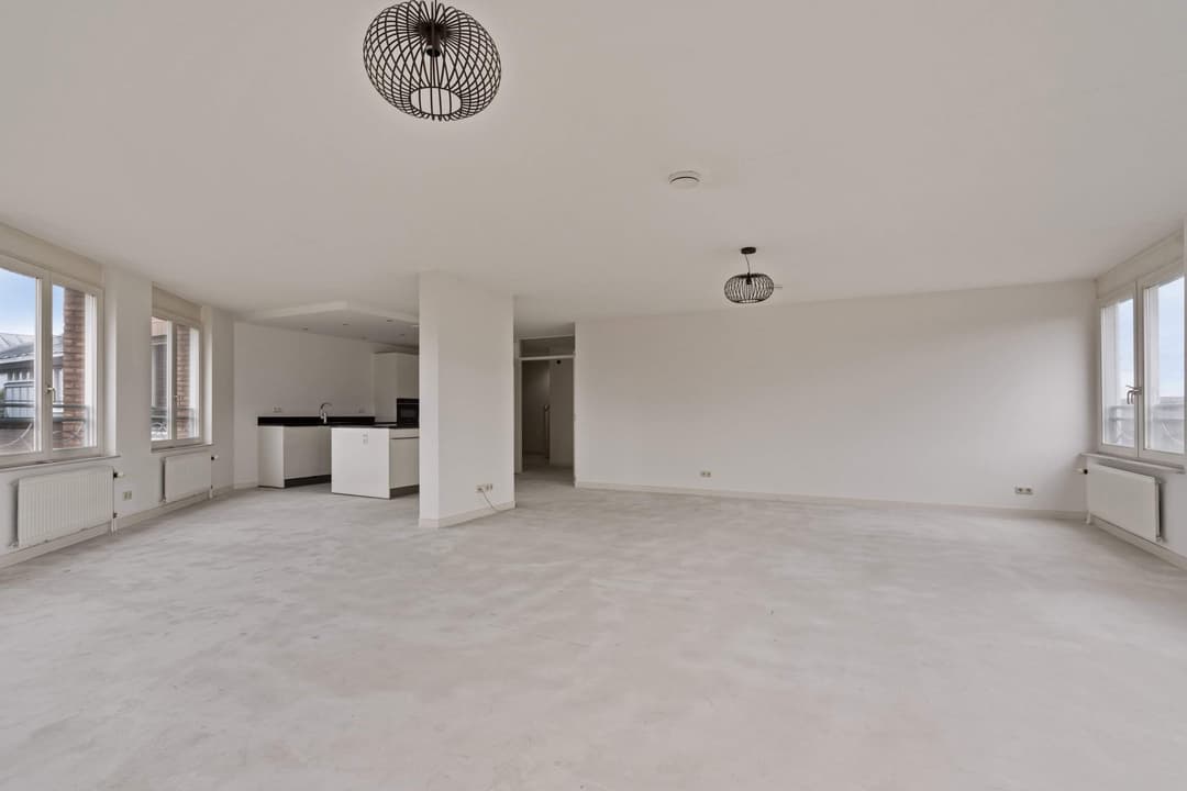 Penthouse Mosalunet, Maastricht - À louer