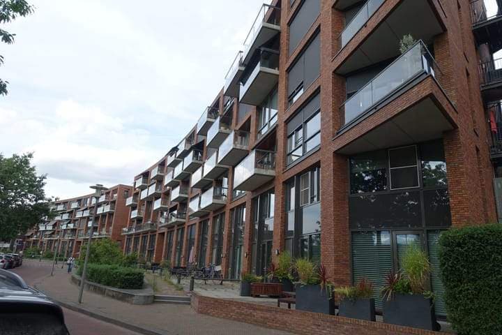 Burgemeester Jhr. Quarles van Uffordlaan, Apeldoorn - 3-room Apartment