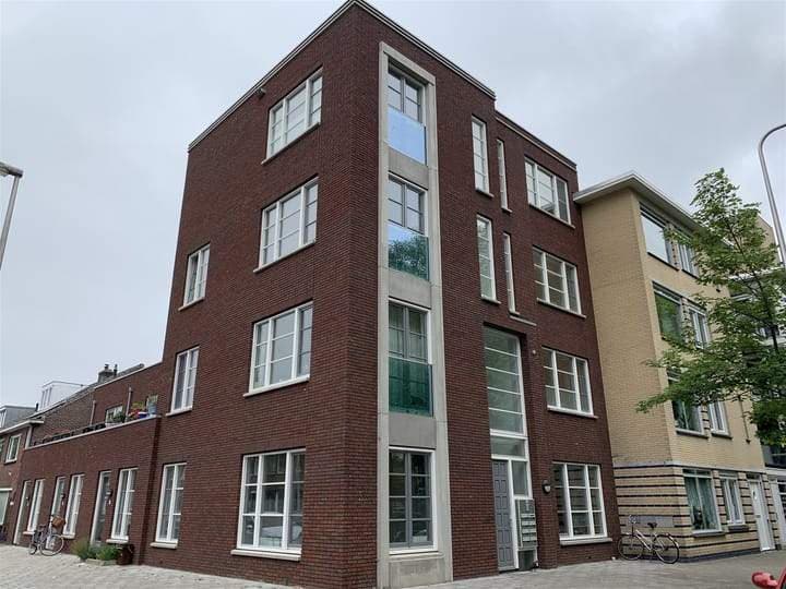 Studio Prins Bernhardlaan 58-B, Utrecht - For Rent