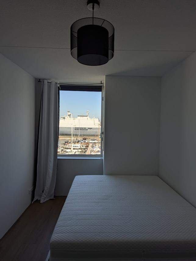 Furnished Room at Kraanspoor, Amsterdam Noord - For Rent